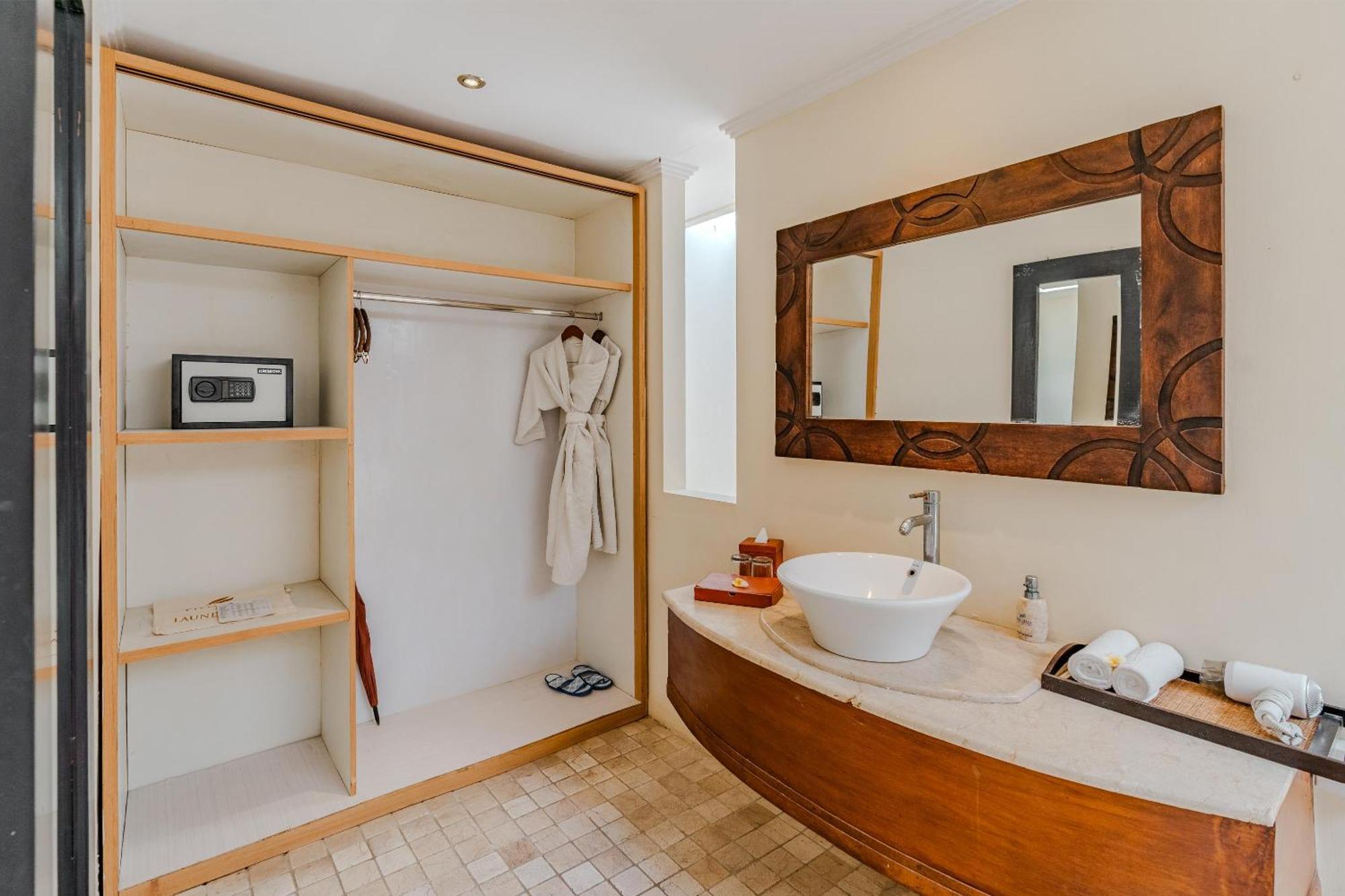 The Club Villas Seminyak Екстер'єр фото